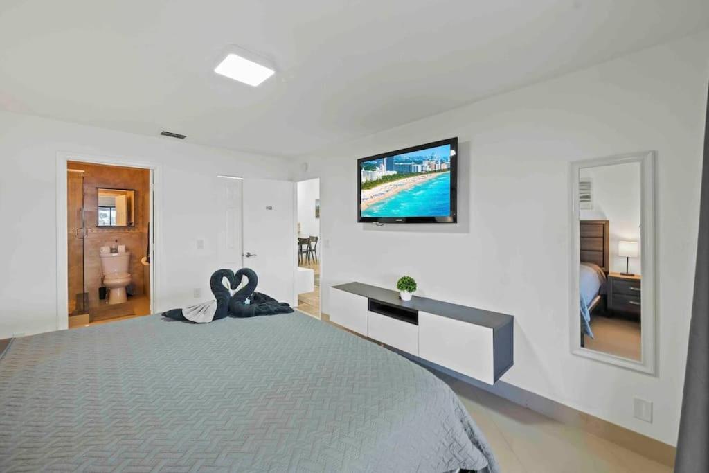 פורט לודרדייל Lakefront Retreat Villa Water View Fishing Casino מראה חיצוני תמונה